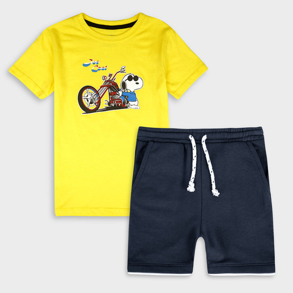 Snoopy Printed T-shirt & Shorts